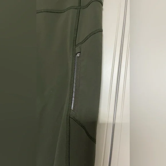 Athleta Rainier Tight - Picture 8 of 14